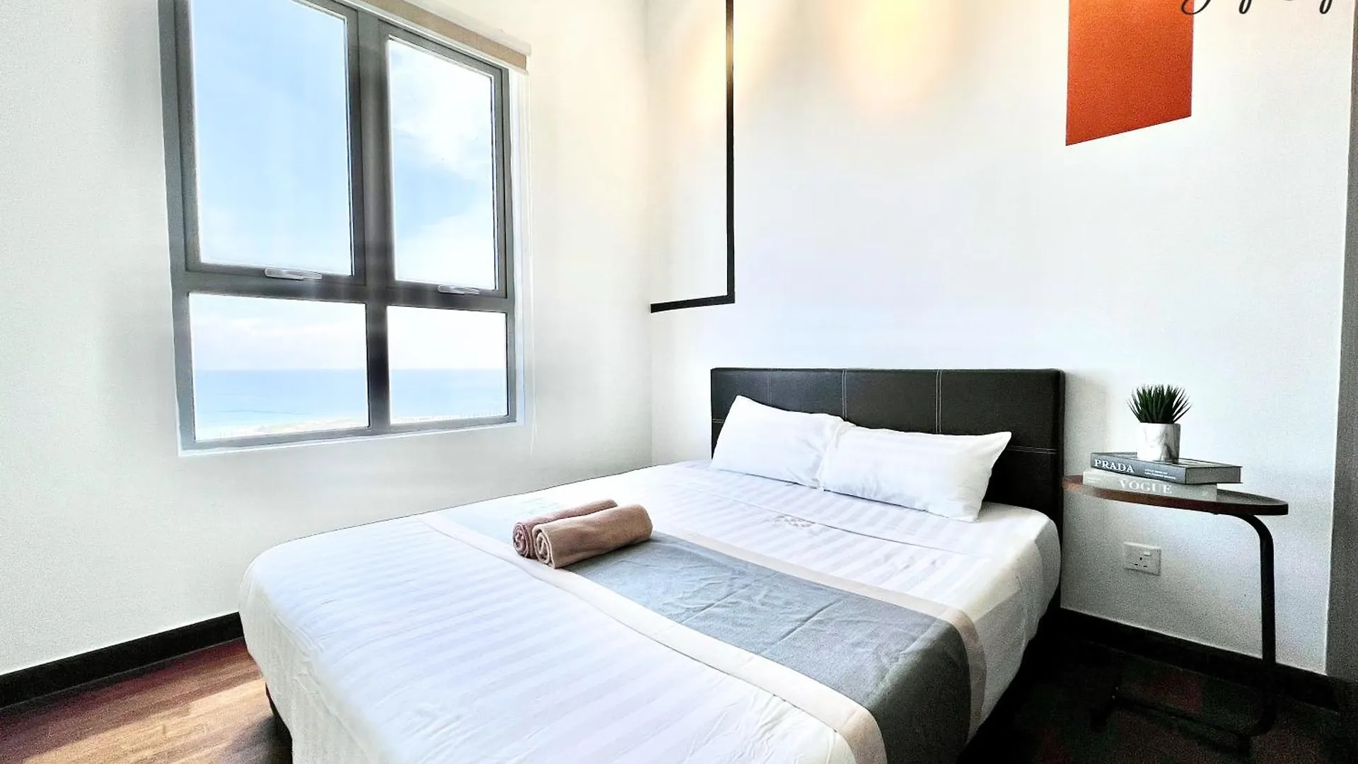 Silverscape Residence: Luxury Seaview Apartments with Infinity Pool Malacca