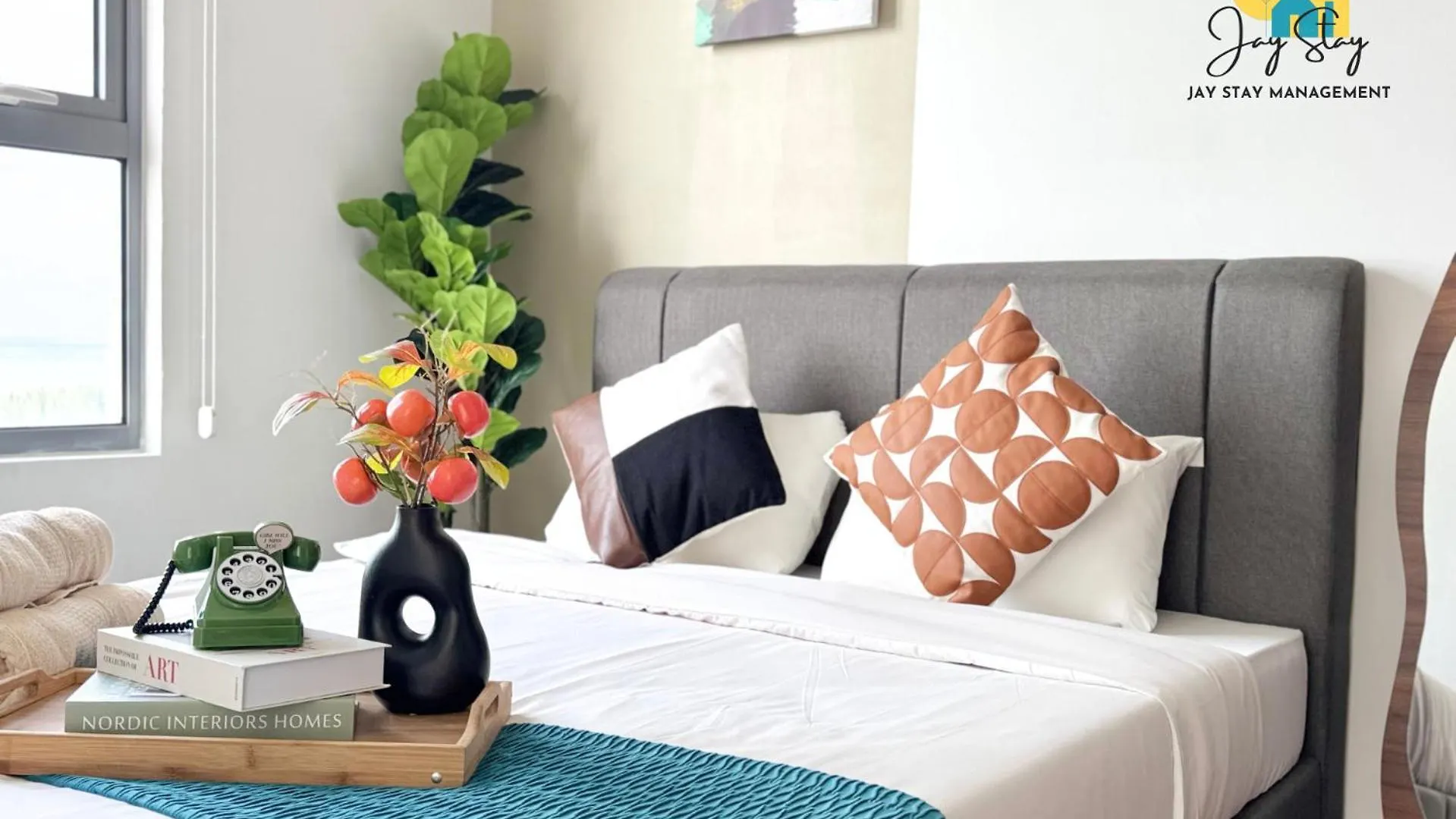 Silverscape Residence: Luxury Seaview Apartments with Infinity Pool Malacca